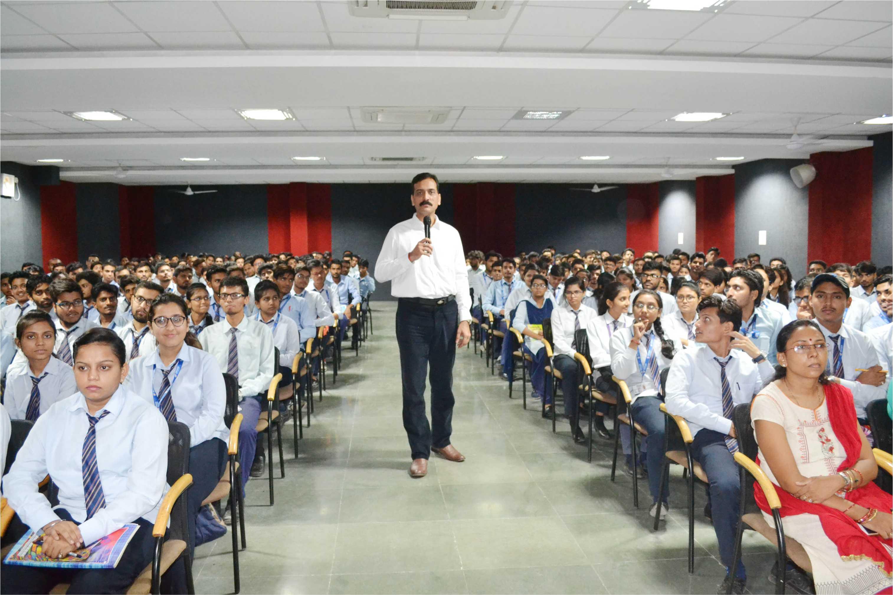 Allenhouse Institute of Technology Kanpur Workshop photo 5